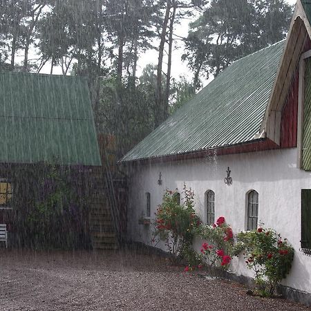 Skummesloev B & B Laholm Esterno foto