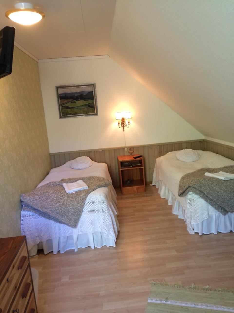 Skummesloev B & B Laholm Esterno foto
